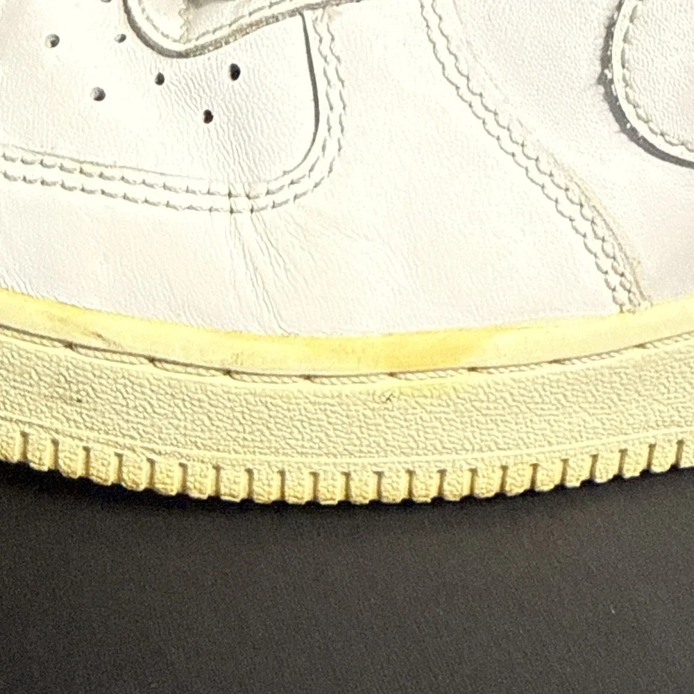 Size 6.5 - Nike Air Force 1 '07 White W